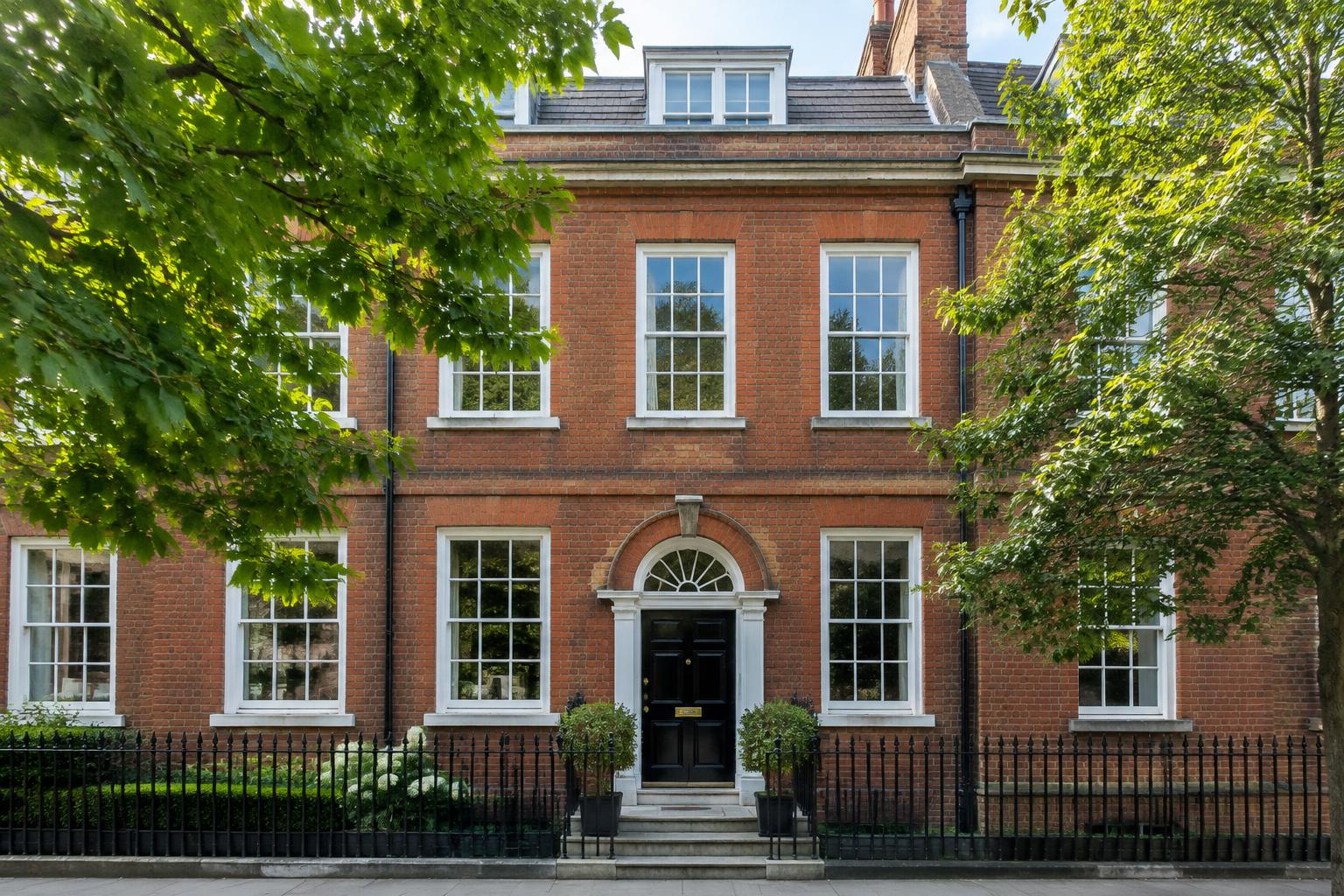 An elegant British period townhouse